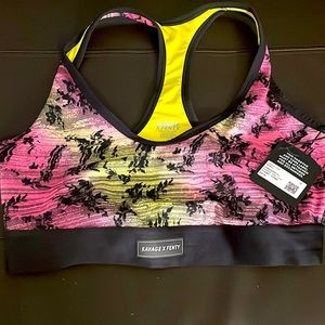 Savage Fenty sports bra 1x